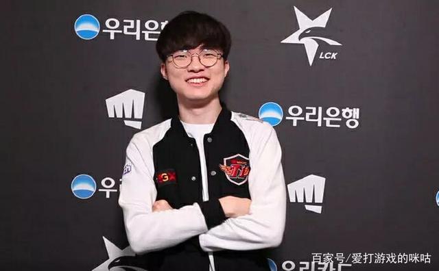 族情怀的碰 族情怀的碰